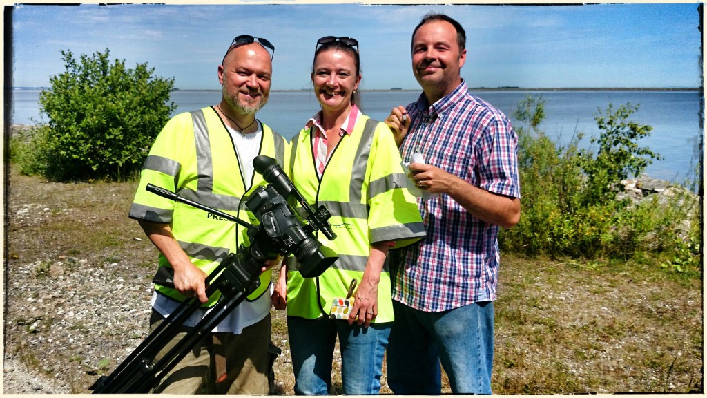 Tre gamla TV4-kollegor träffades på ön: Constrictor Visions producent Teddy Landén, Øresundsbrons presschef Sanna Holmqvist och TT:s utsände Erland Vinberg.