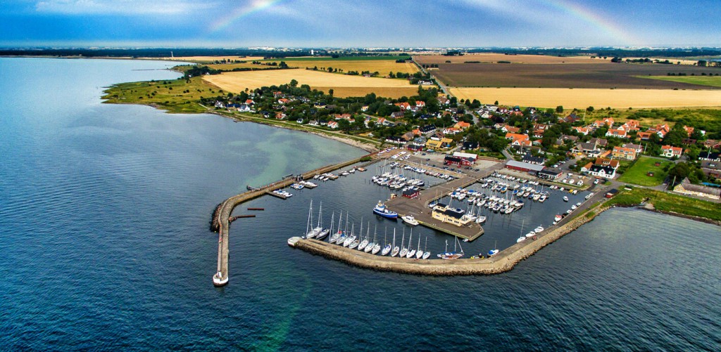 Porten från Öresunds vatten är Barsebäckshamn.